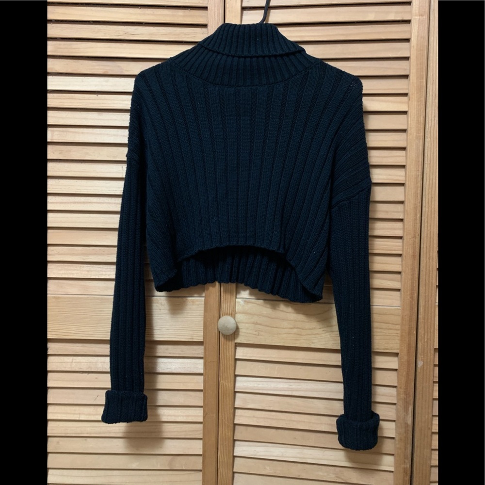 F21 | Ribbed Cropped Turtleneck Sweater